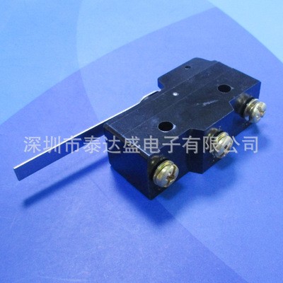 15A大電流銀接觸點(diǎn)底部3接線點(diǎn)帶螺絲長(zhǎng)柄大型微動(dòng)開(kāi)關(guān)CM1701