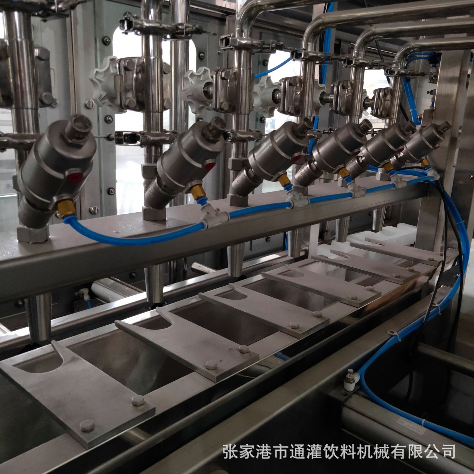 十升水灌裝機 (7).jpg